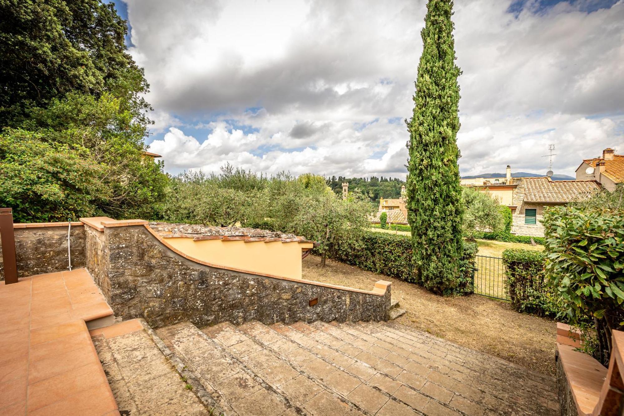 Yid Cozy House In Fiesole With Jacuzzi Apartman Kültér fotó