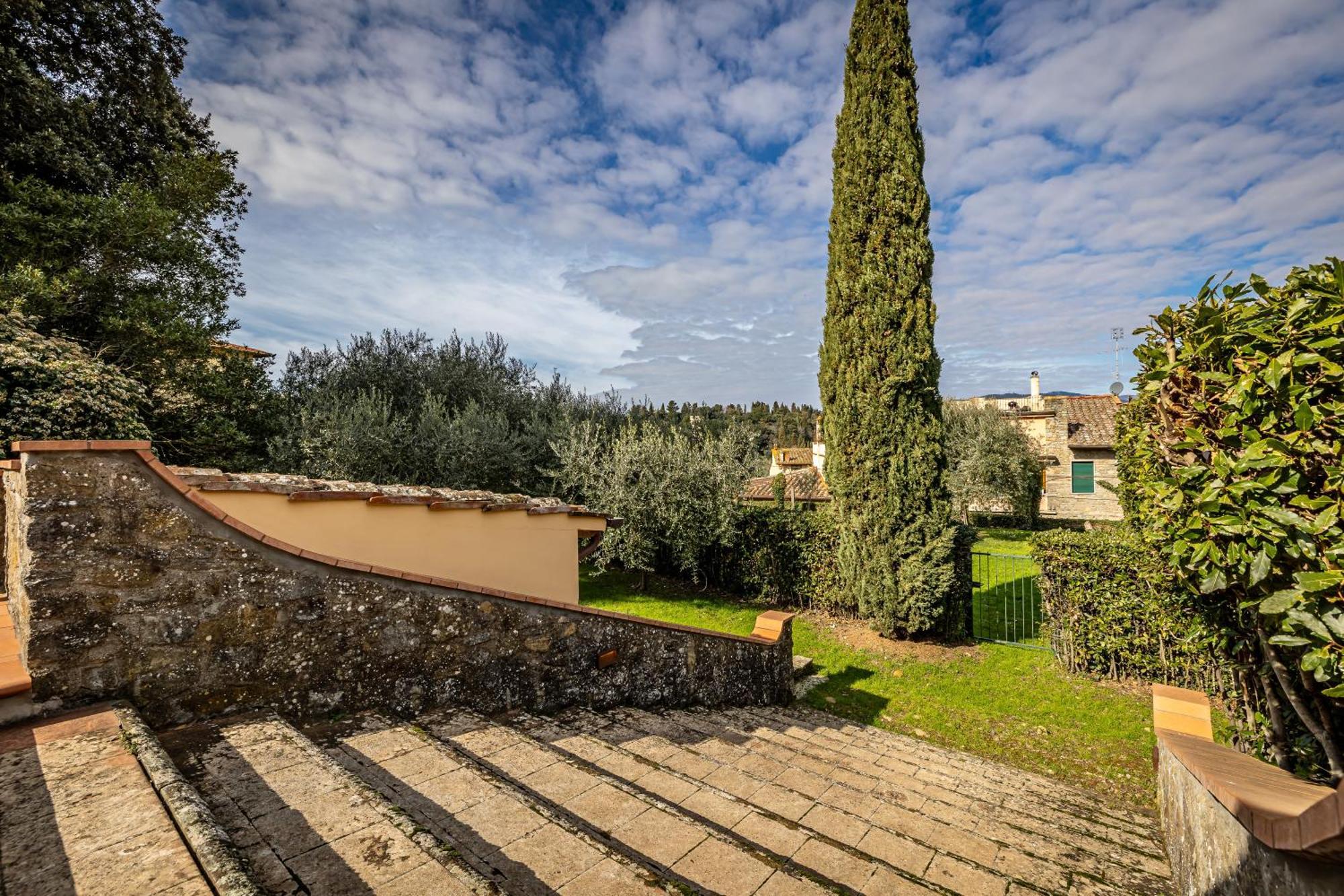 Yid Cozy House In Fiesole With Jacuzzi Apartman Kültér fotó
